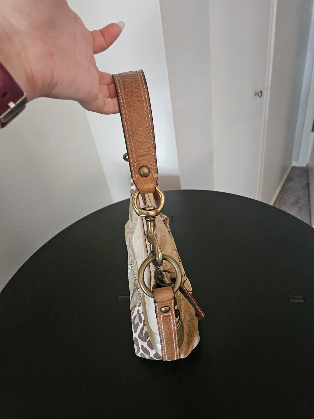 Vintage Coach Y2K Patchwork Neutral Leather Wristlet Shoulder Bag - tan - Picture 4 of 15